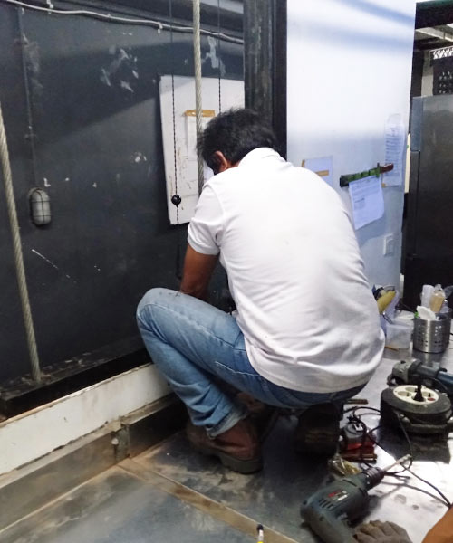 Jasa Pembuatan Dumbwaiter atau Lift makanan di Bali 11 Jasa Pembuatan Dumbwaiter atau Lift makanan di Bali 11