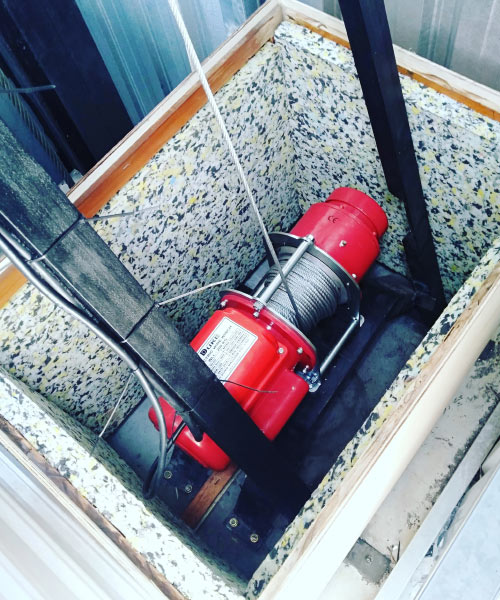 Jasa Pembuatan Dumbwaiter atau Lift makanan di Bali 4 Jasa Pembuatan Dumbwaiter atau Lift makanan di Bali 4