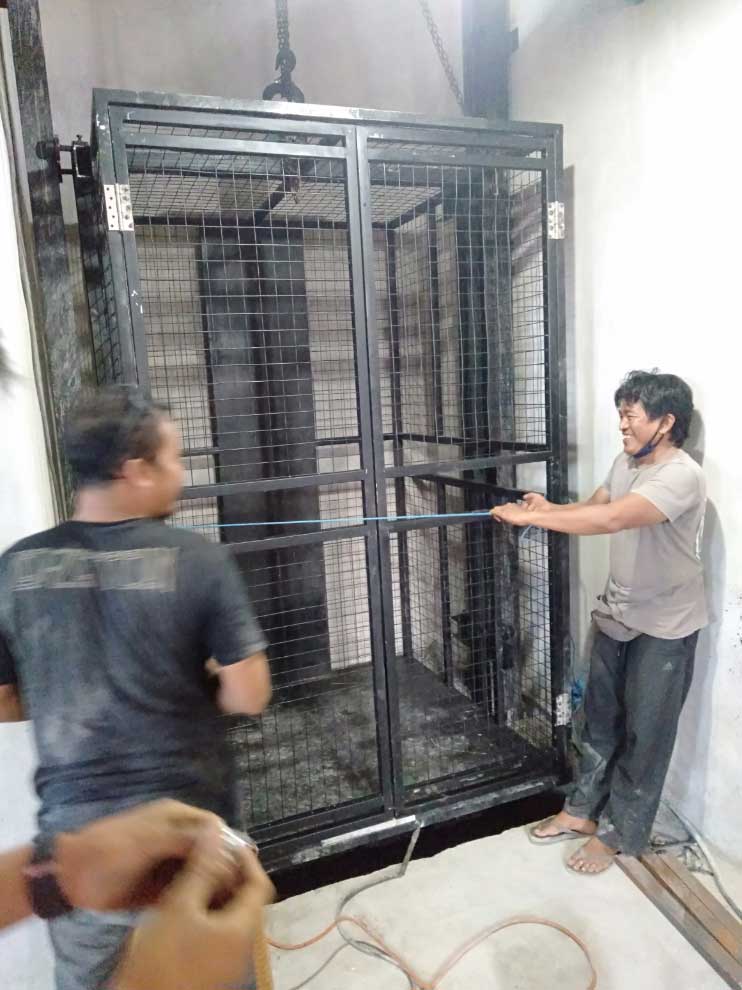 Lift Barang kapasitas 2 ton pulau serangan bali 5