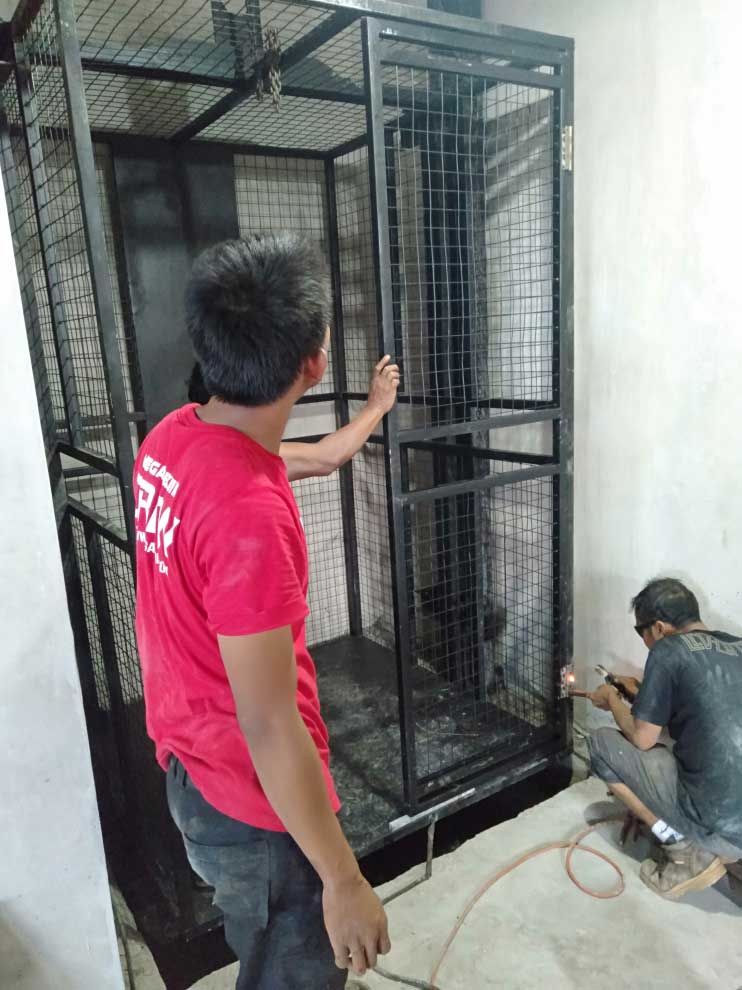 Lift Barang kapasitas 2 ton pulau serangan bali 7
