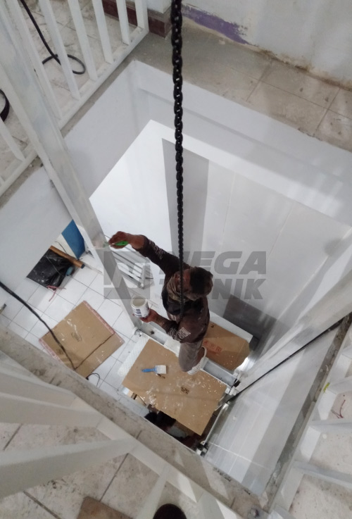 Lift Barang Kapasitas 1 Ton, Listrik 1 Phase, Denpasar Bali 4