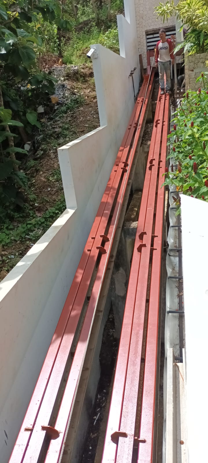 Lift Barang Kapasitas 1 Ton, Listrik 1 Phase, Denpasar Bali 2