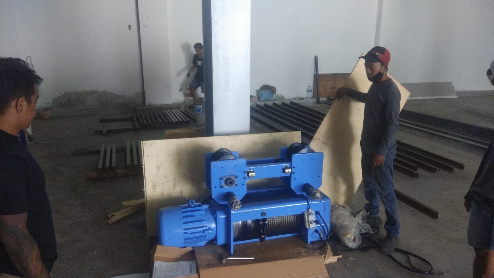Lift Barang Kapasitas 1 Ton, Listrik 1 Phase, Denpasar Bali 2