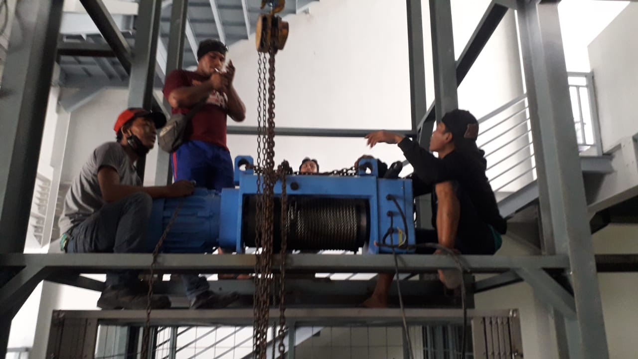 Lift Barang Kapasitas 1 Ton, Listrik 1 Phase, Denpasar Bali 2
