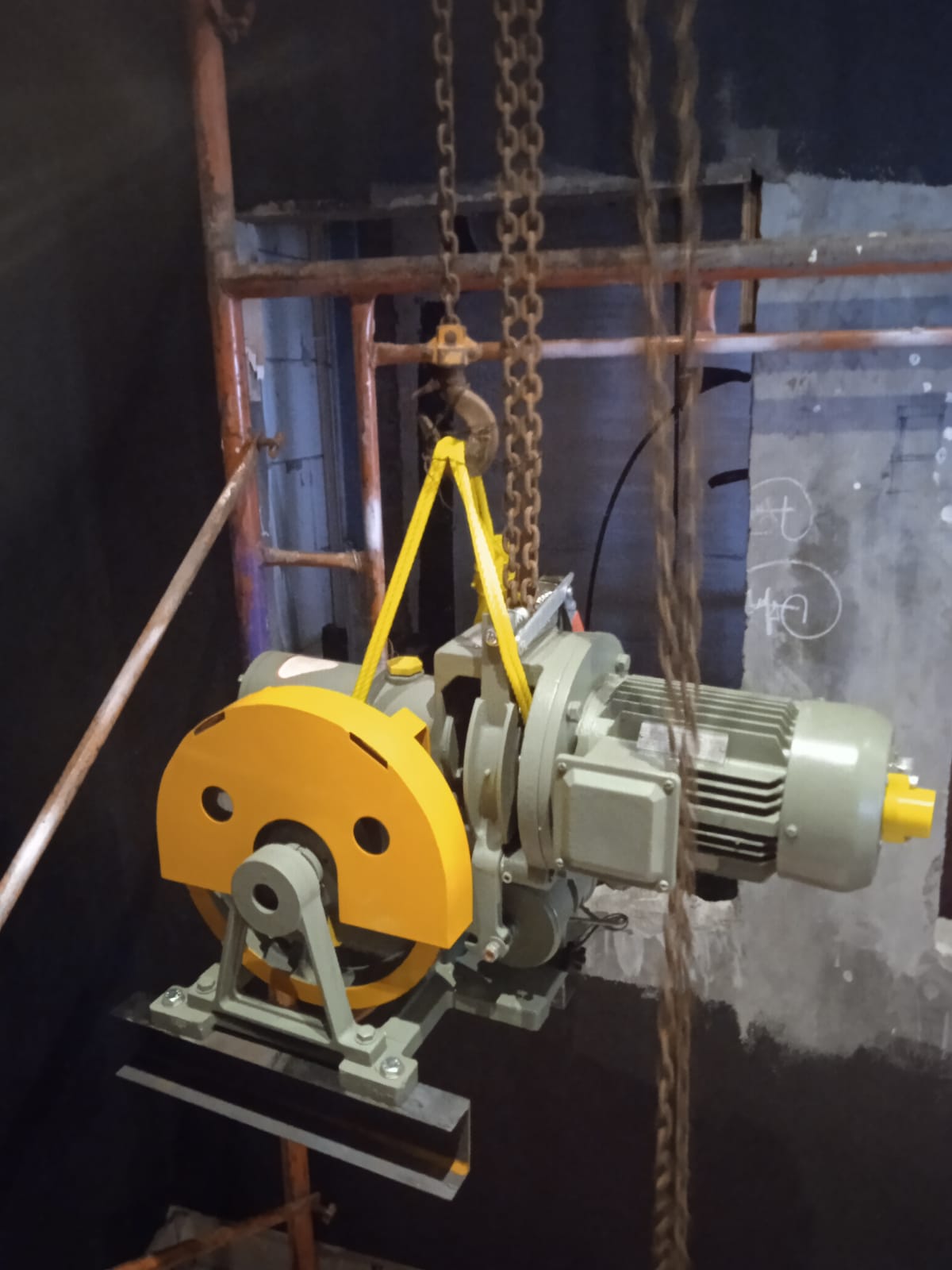 Lift Barang Kapasitas 1 Ton, Listrik 1 Phase, Denpasar Bali 2