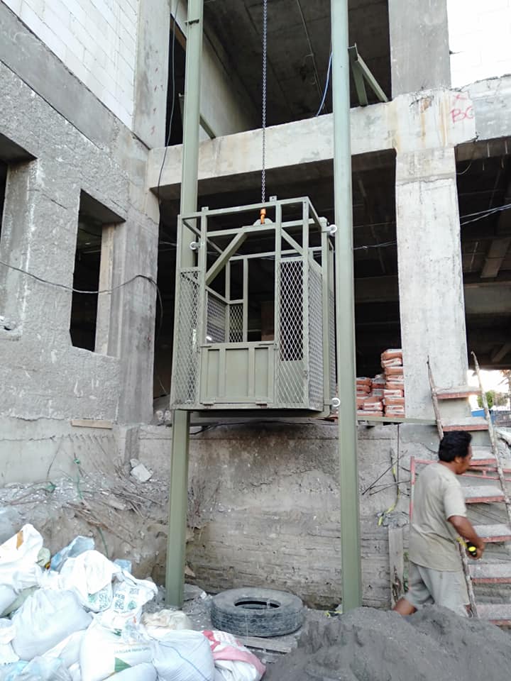 Lift Barang untuk proyek New Nordic Water World Sanur Bali 1