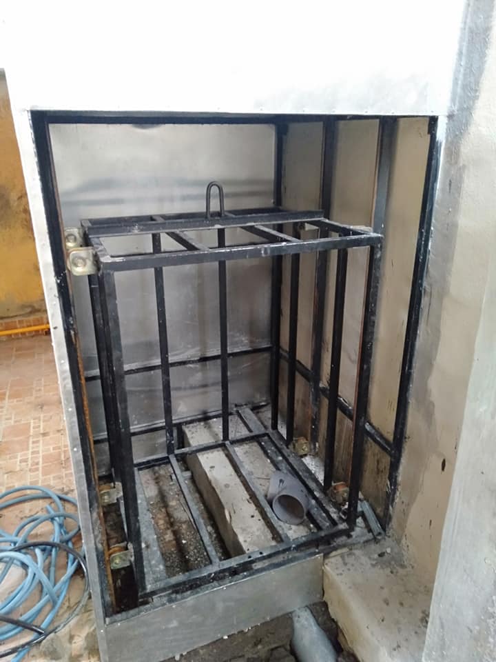 Lift Barang Valencia Bakery Tabanan 1